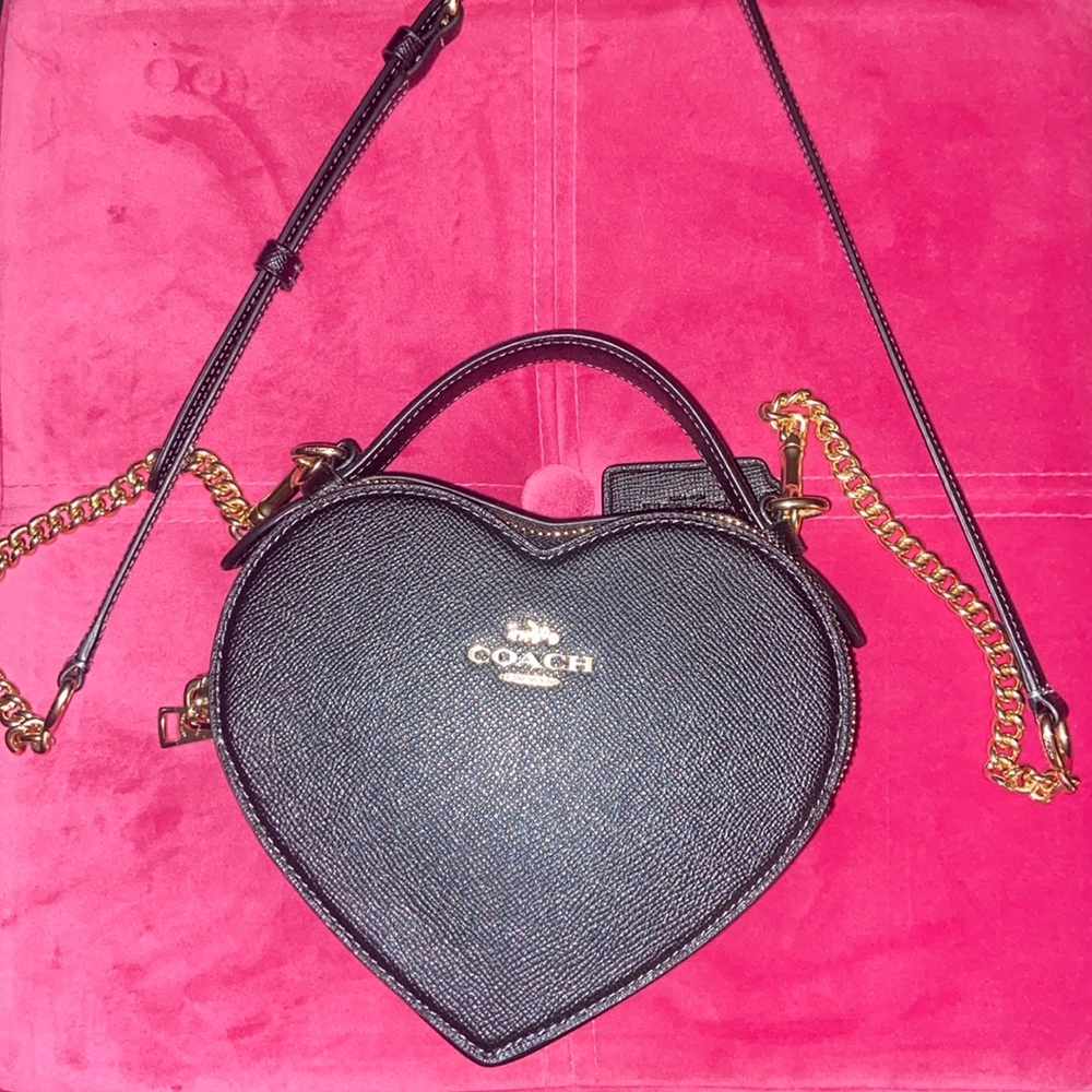 COACH Heart Crossbody purse w/ gold hardware
